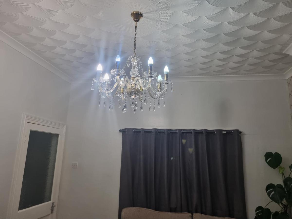 Private Double Room In Cardiff Exterior foto